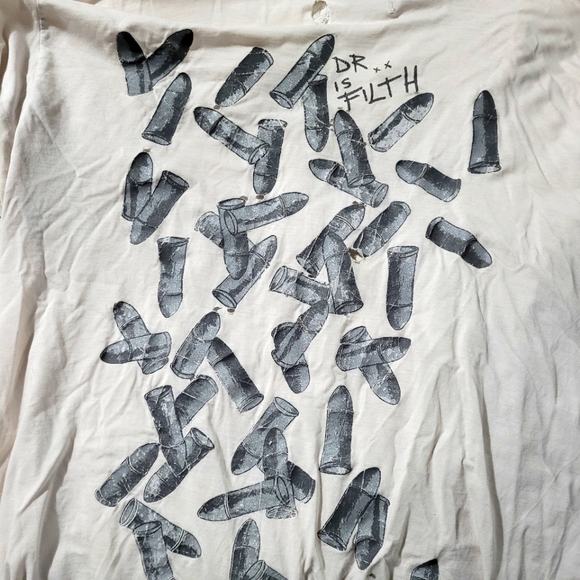 XL Dom Rebel low cut v neck Tee. Well worn - Picture 2 of 2